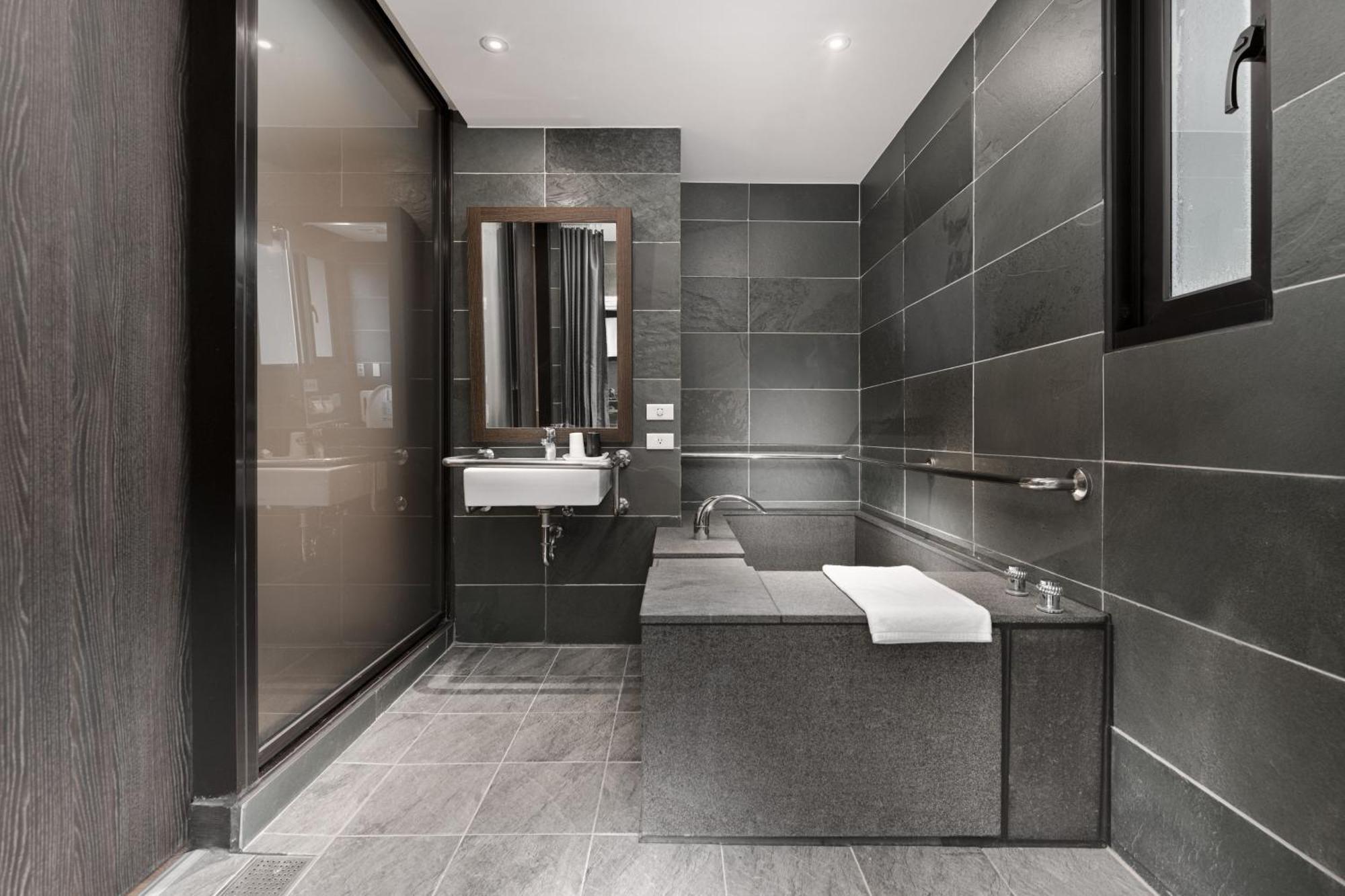 Four Points By Sheraton Yilan Jiaoxi Dış mekan fotoğraf