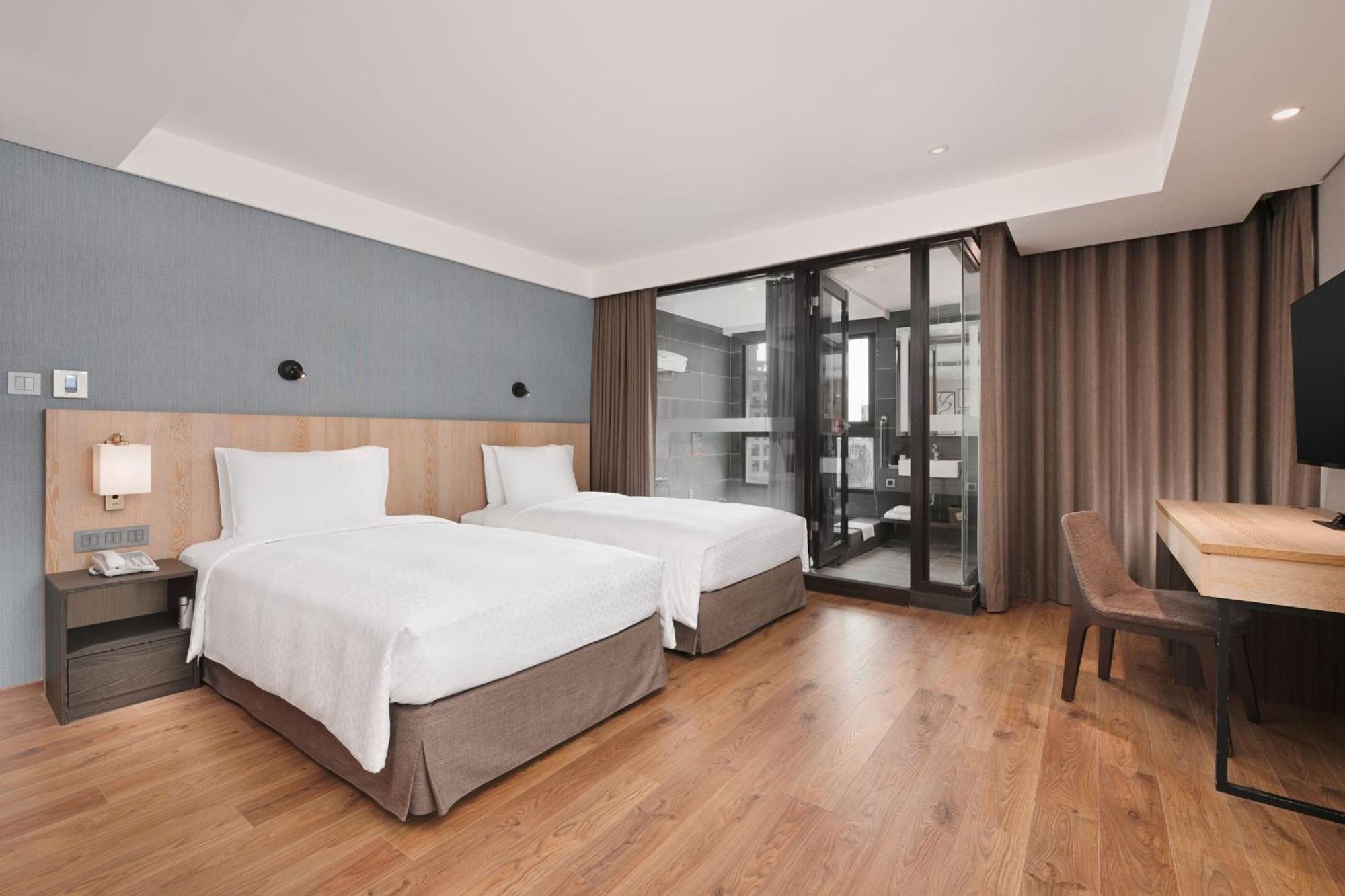 Four Points By Sheraton Yilan Jiaoxi Dış mekan fotoğraf