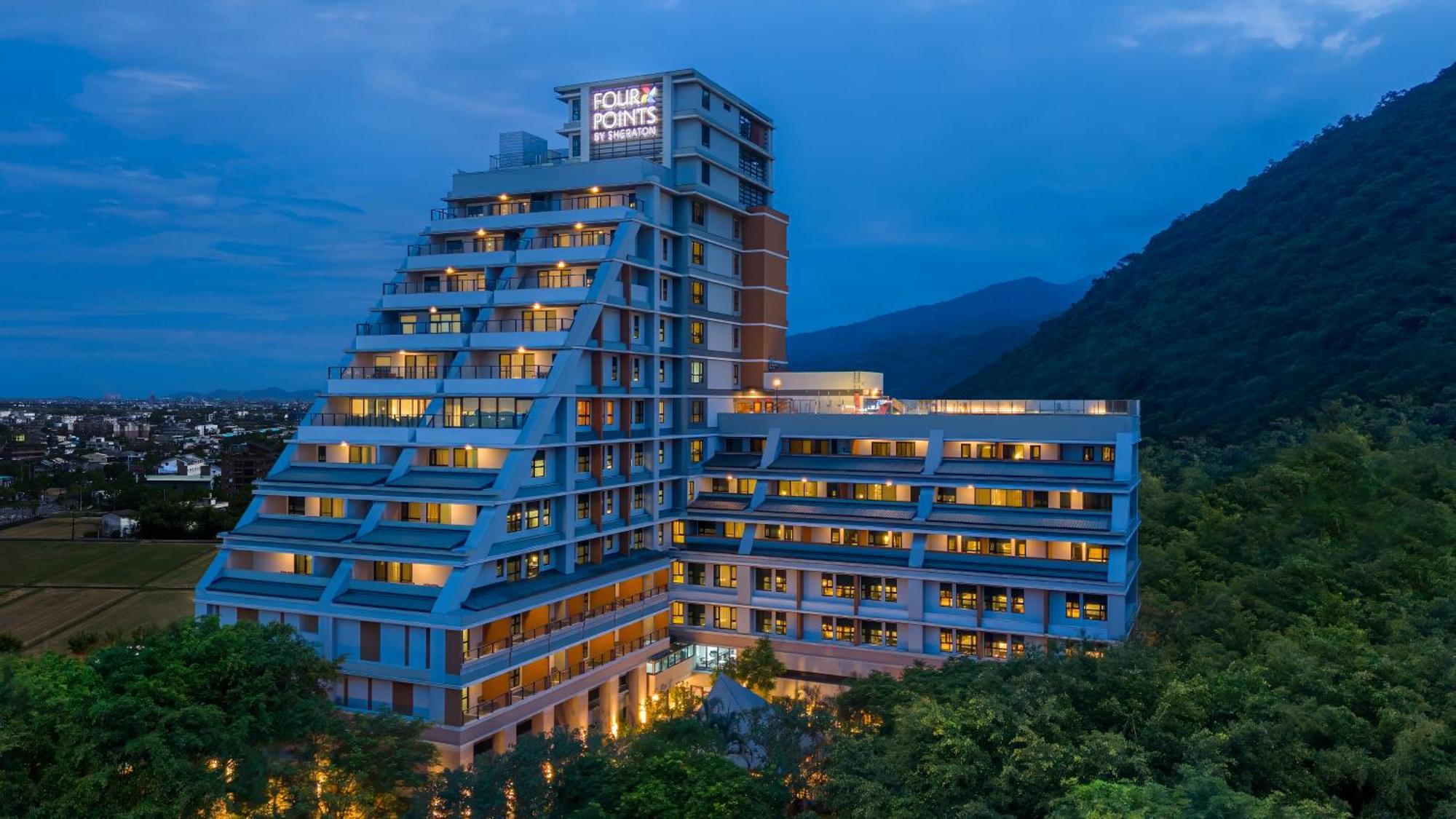 Four Points By Sheraton Yilan Jiaoxi Dış mekan fotoğraf